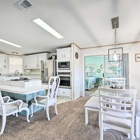 Retreat On The River With Boat Dock, Porch, And Grill! Homosassa Zewnętrze zdjęcie