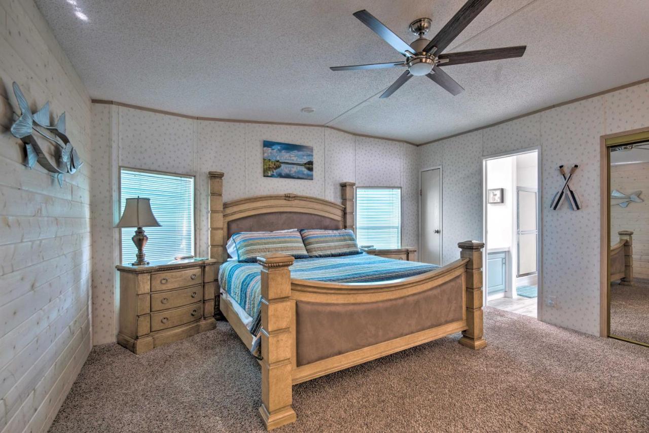 Retreat On The River With Boat Dock, Porch, And Grill! Homosassa Zewnętrze zdjęcie
