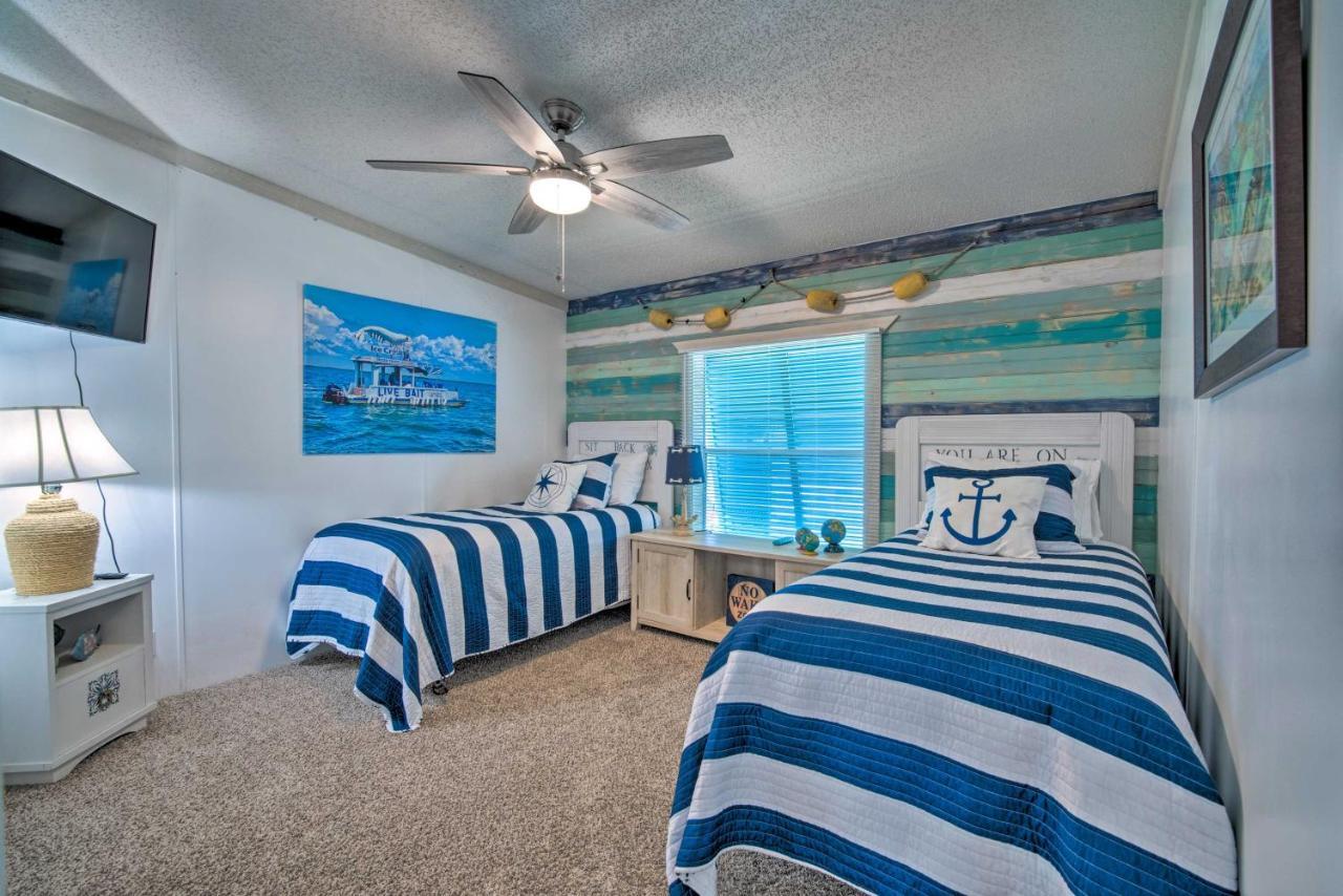 Retreat On The River With Boat Dock, Porch, And Grill! Homosassa Zewnętrze zdjęcie