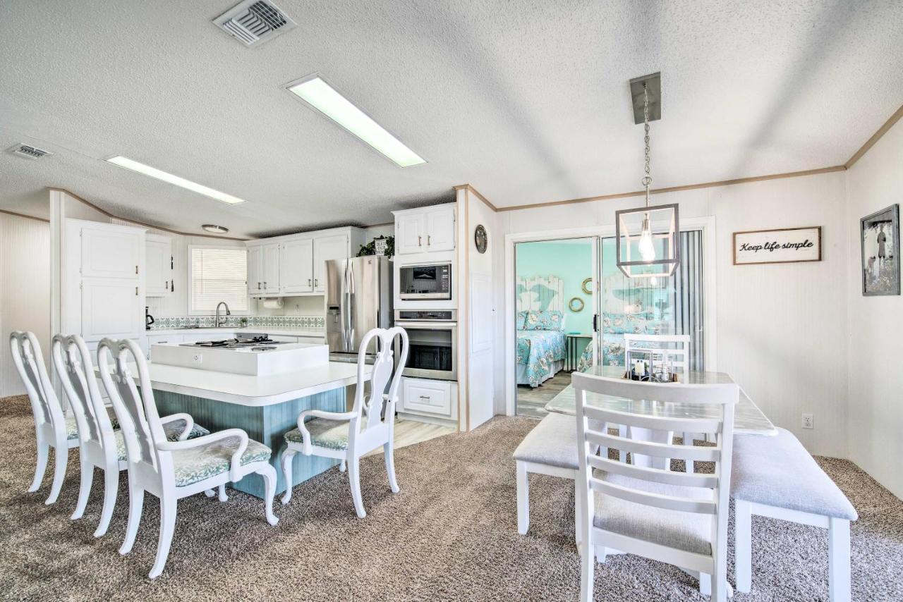 Retreat On The River With Boat Dock, Porch, And Grill! Homosassa Zewnętrze zdjęcie